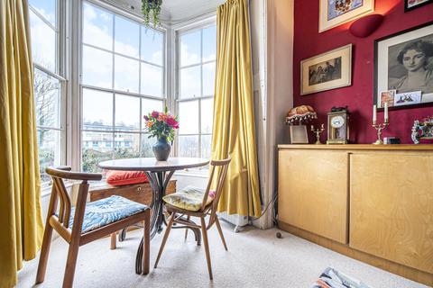 20 Bellevue Crescent, Bristol, BS8 4TE