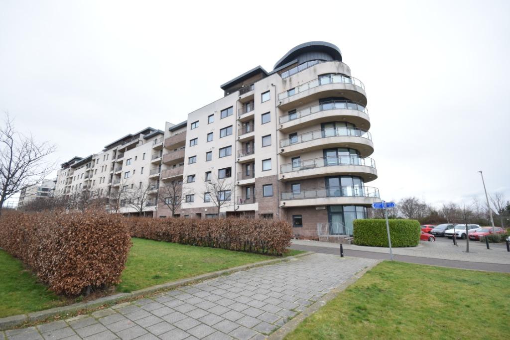 Waterfront Avenue, Flat 13, Granton, Edinburgh, EH5 1JD 2 bed apartment