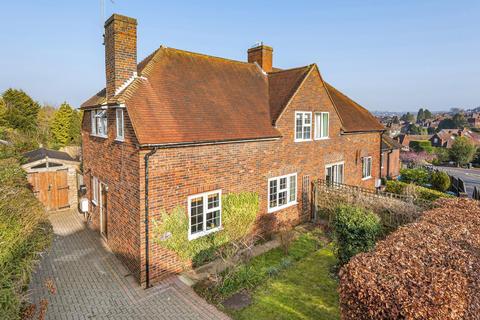3 Elmside, Guildford, GU2 7SH