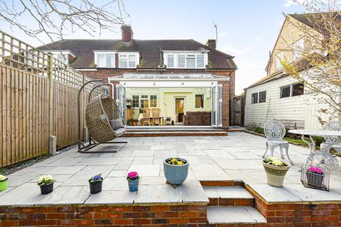3 Elmside, Guildford, GU2 7SH