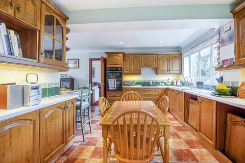 89 Ditton Road, Datchet, Slough, SL3 9LX