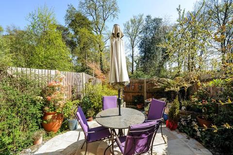 15 Brook Avenue, Ascot, SL5 7QW