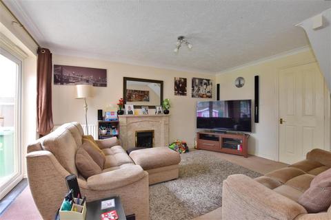 32 Greenhill, Staplehurst, Tonbridge, TN12 0SU