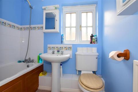 32 Greenhill, Staplehurst, Tonbridge, TN12 0SU