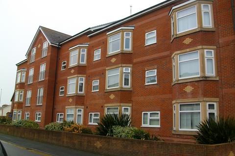 2 bedroom apartment to rent, 71-77 osborne road, Blackpool FY4