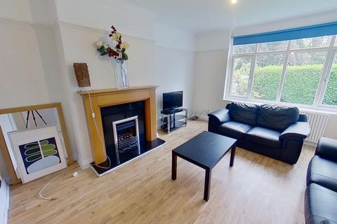 St Michaels Grove, Headingley , Leeds