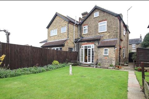 7 Junction Road, Warley, Brentwood, CM14 5JH