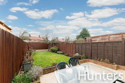 27 Dorchester Road, Morden, SM4 6QE