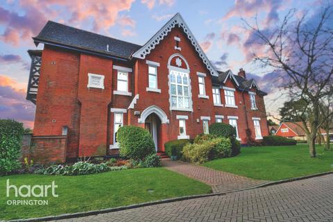 7 Farrington Place, Chislehurst, BR7 6BE
