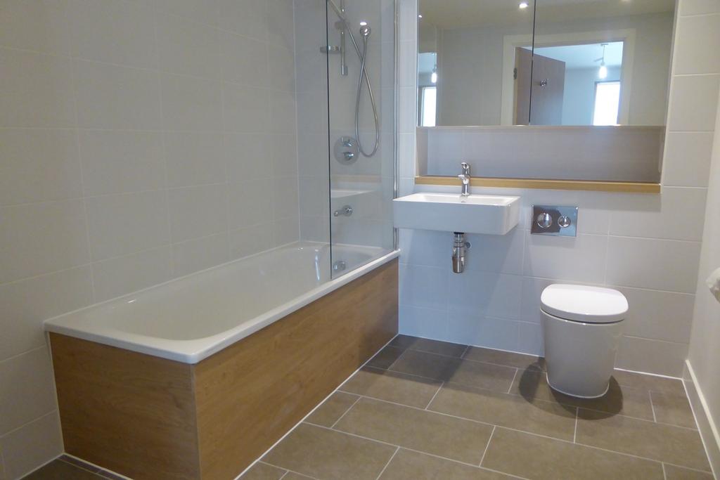 En Suite Bathroom