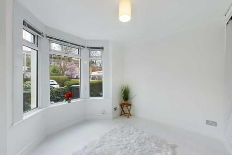 7 Glenview Gardens, Hemel Hempstead, HP1 1TF