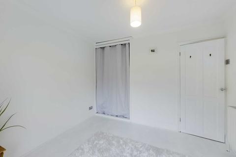 7 Glenview Gardens, Hemel Hempstead, HP1 1TF