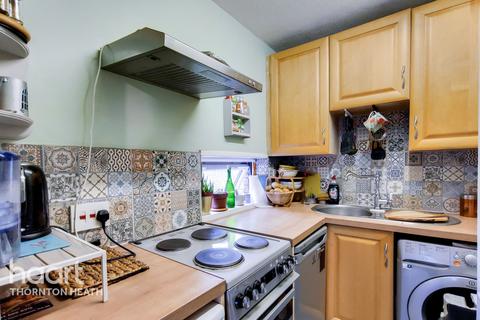 57 Shinners Close, London, SE25 5JQ