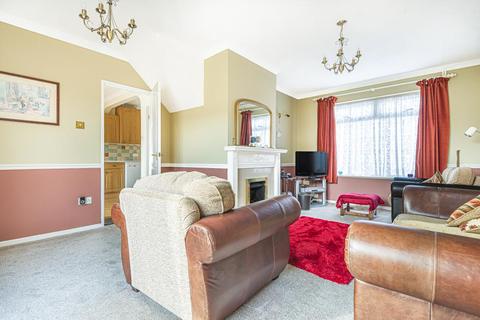 19 Kenton Close, Swindon, SN3 2QY