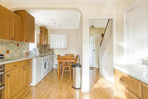 19 Kenton Close, Swindon, SN3 2QY