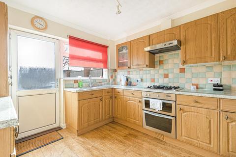 19 Kenton Close, Swindon, SN3 2QY