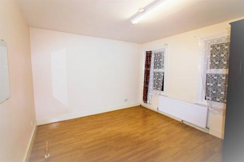 45 Dennett Road, Croydon, CR0 3JD