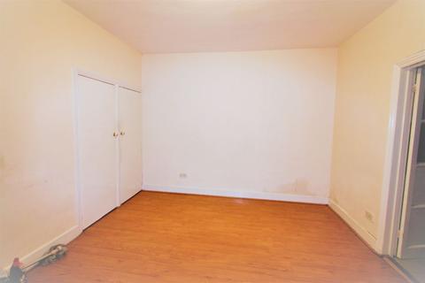 45 Dennett Road, Croydon, CR0 3JD