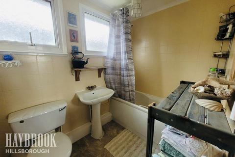 72 Grimsell Crescent, Sheffield, S6 1AL