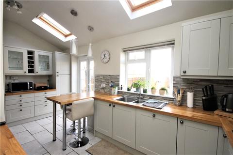 44 Raymead Avenue, Thornton Heath, CR7 7SA