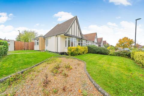 3 bedroom bungalow for sale, Mead Way, Shirley