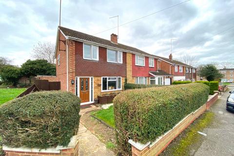1 Blakesley Close, Northampton, NN2 8PA
