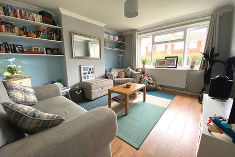 1 Blakesley Close, Northampton, NN2 8PA