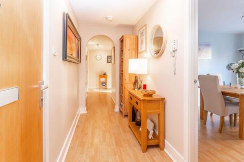 3/3 Tower Wynd, Edinburgh, EH6 7BA