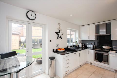 12 Aviemore Close, Ramsbottom, Bury, BL0 9WA