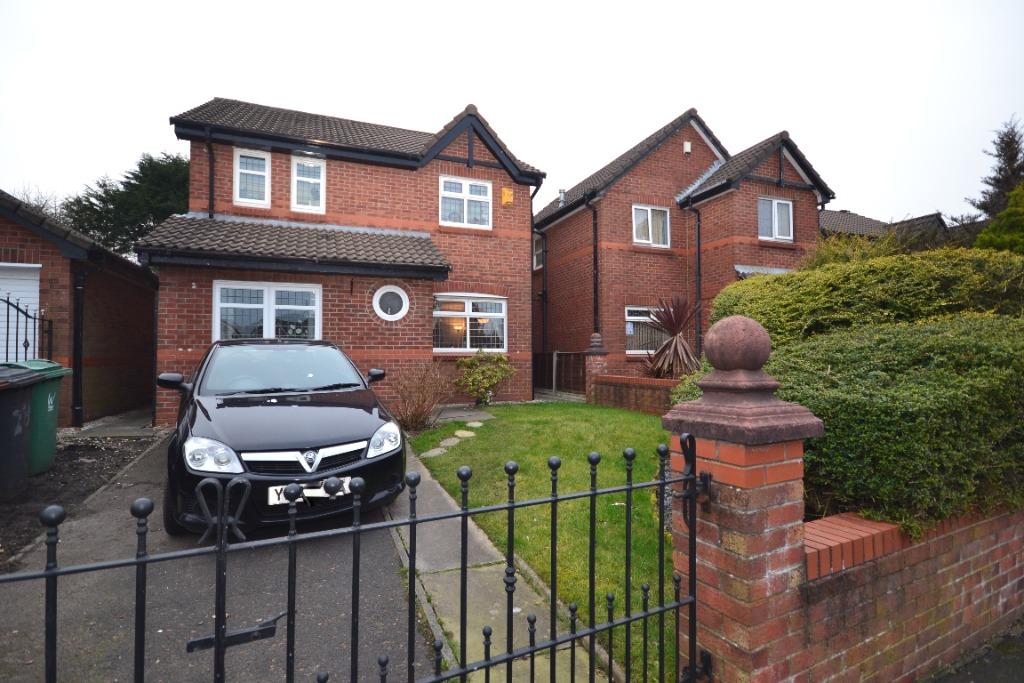 Sandway, Springfield, Wigan, WN6 3 bed detached house - £200,000