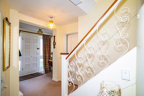 19 Lycroft Close, Goring, Reading, RG8 0AT