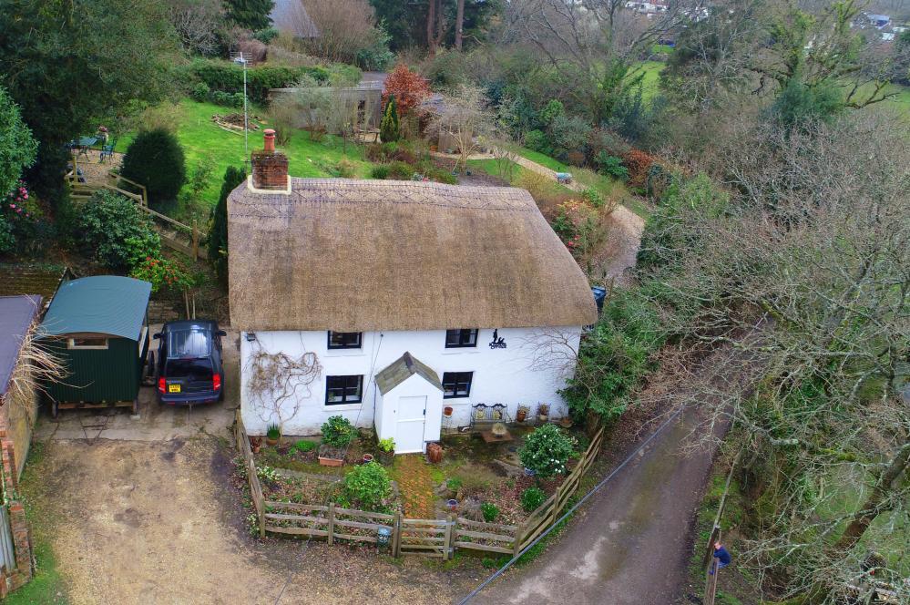Frogham Hill, Fordingbridge, SP6 2HP 3 bed cottage for sale