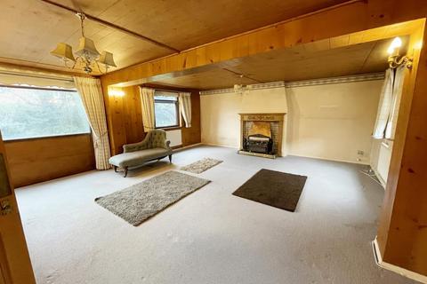 Pine Lodge Links Drive, Chelmsford, CM2 9AW