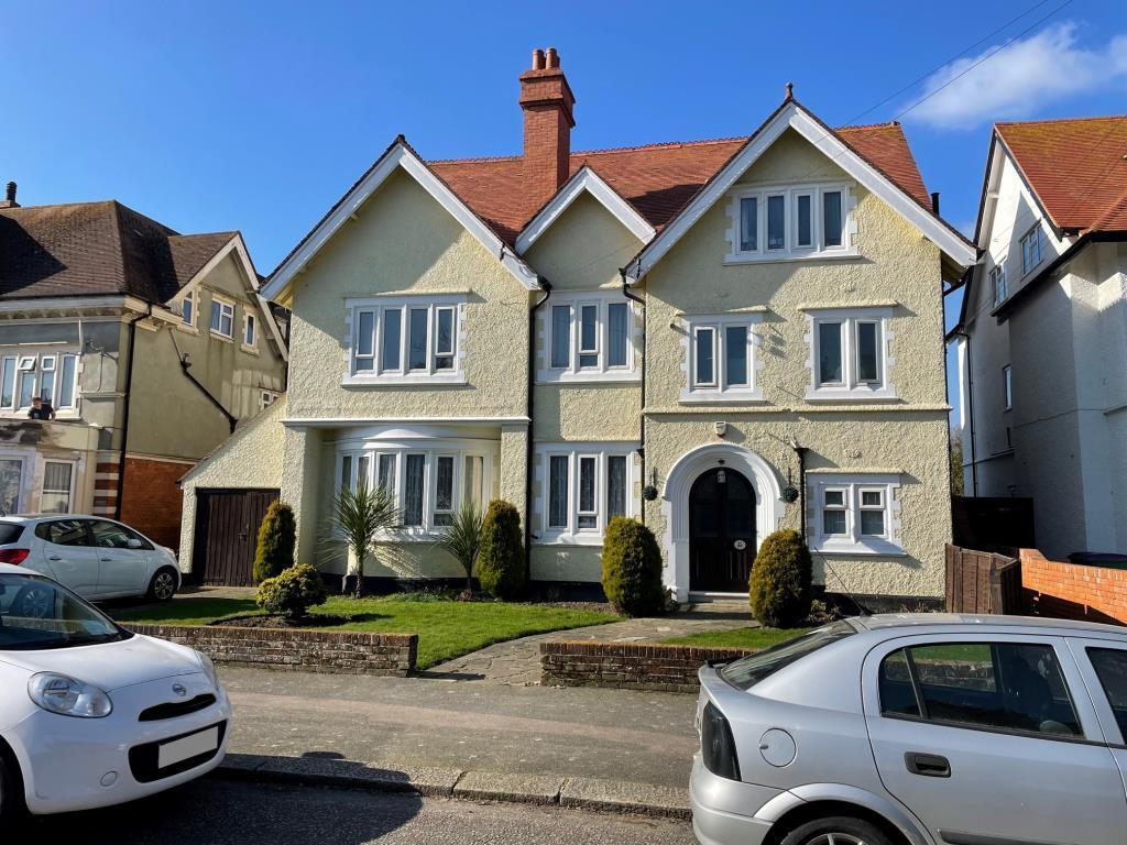 29 Grimston Avenue, Folkestone, Kent 8 bed block of apartments £380,000
