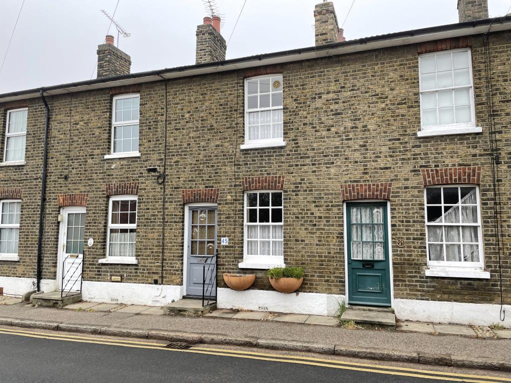 45 Rowley Road, Orsett, Grays, Essex 2 bed terraced house £210,000