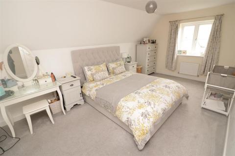 9 Weavers Way, Chipping Sodbury, Bristol, BS37 6FH