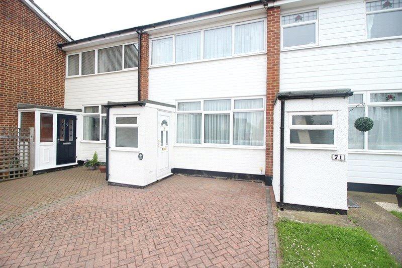 Parkstone Avenue, Benfleet, Essex, SS7 2 bed terraced house £290,000