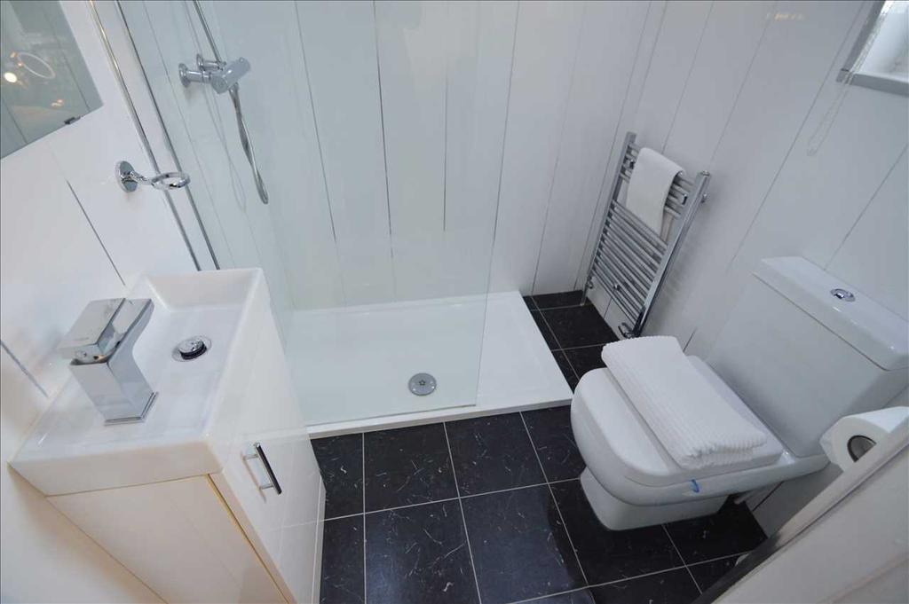Ensuite