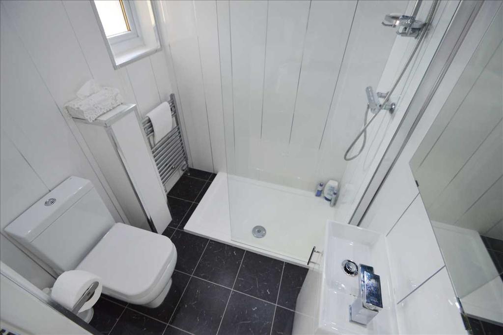 Ensuite 2