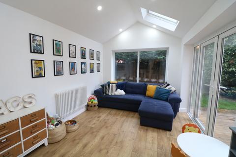76 Marsh Lane, Solihull, B91 2PF
