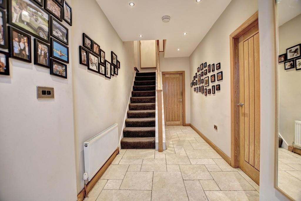 Woodlands Drive, Cleadon 5 bed semidetached house £399,950