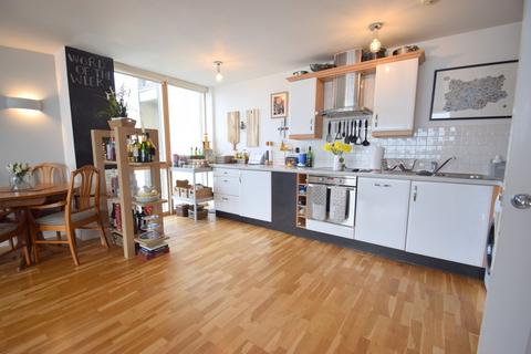 18 Esplanade House Esplanade, Porthcawl, CF36 3YE