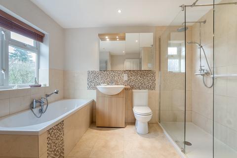66 Avon Crescent, Stratford-upon-avon, CV37 7EZ