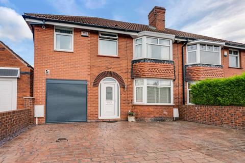 19 Brompton Road, Sprotbrough, Doncaster, DN5 7LD