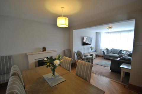 19 Brompton Road, Sprotbrough, Doncaster, DN5 7LD