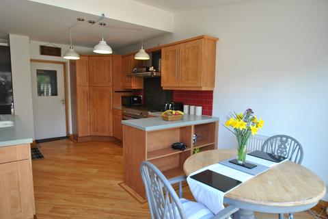 19 Brompton Road, Sprotbrough, Doncaster, DN5 7LD