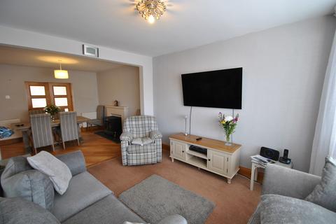 19 Brompton Road, Sprotbrough, Doncaster, DN5 7LD