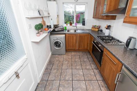15 Guy Road, Wallington, SM6 7LZ