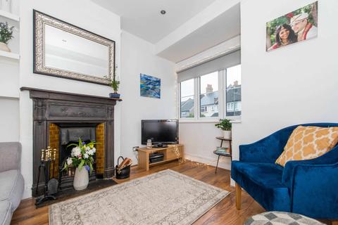 15 Guy Road, Wallington, SM6 7LZ