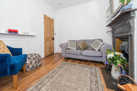 15 Guy Road, Wallington, SM6 7LZ